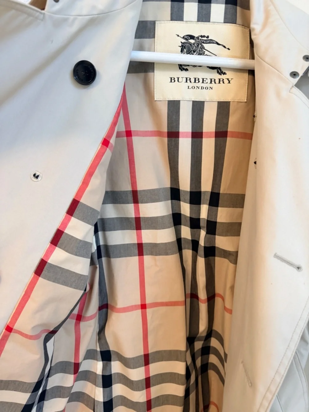 Burberry Light Beige womens Classic Trench Coat with Signature Check Lining - Picture 5 of 12